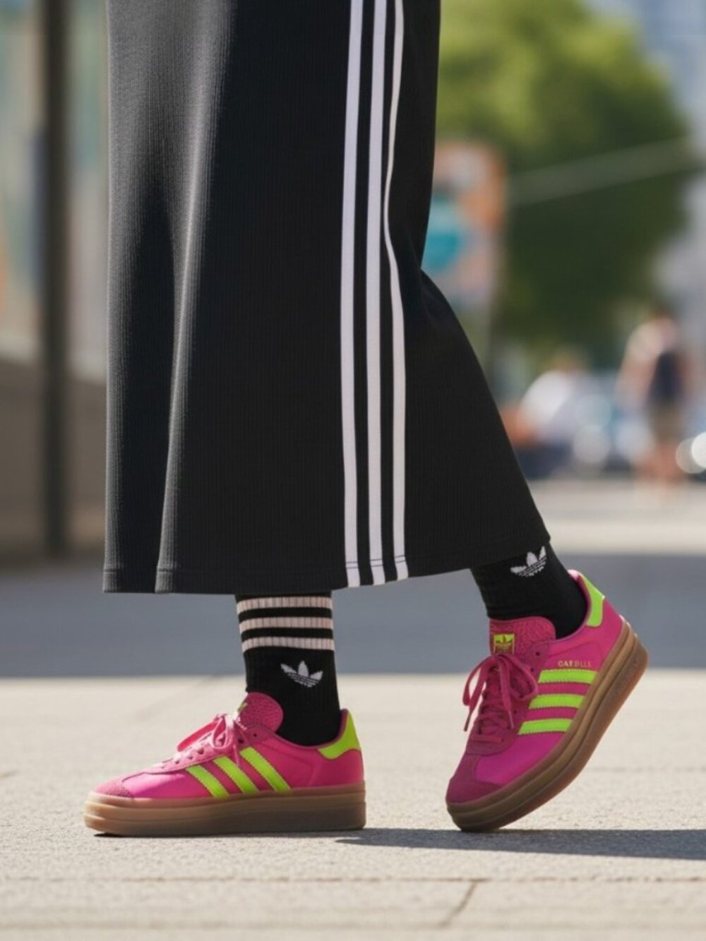ADIDAS GAZELLE Bold Platform Sneakers W 10 11 Pink Green Satin Rare Streetwear